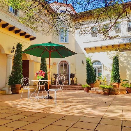 Prompimarn Villa Toscana Bangkok Kültér fotó