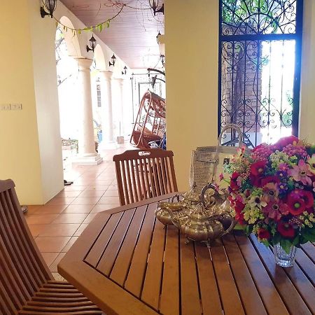 Prompimarn Villa Toscana Bangkok Kültér fotó