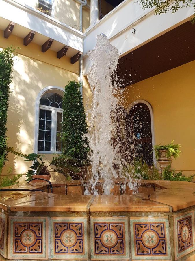 Prompimarn Villa Toscana Bangkok Kültér fotó