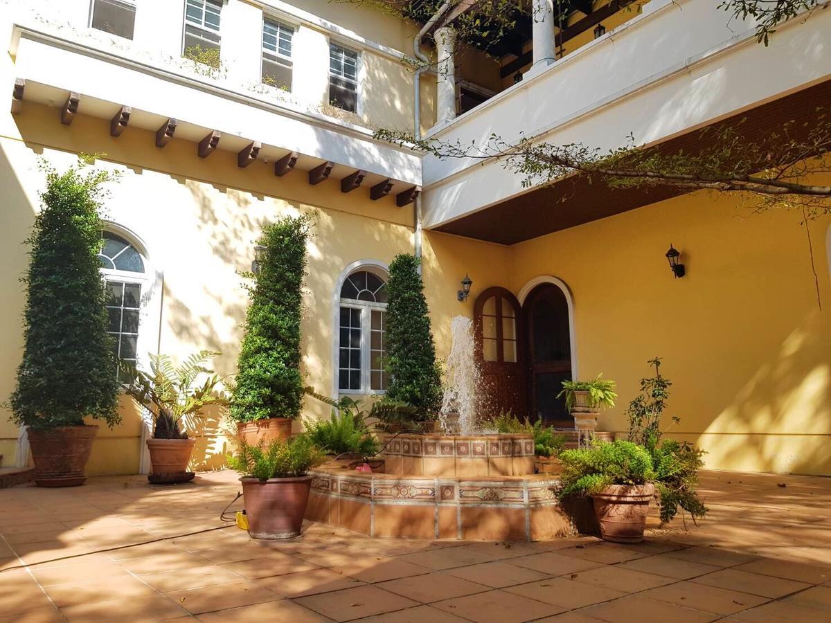 Prompimarn Villa Toscana Bangkok Kültér fotó